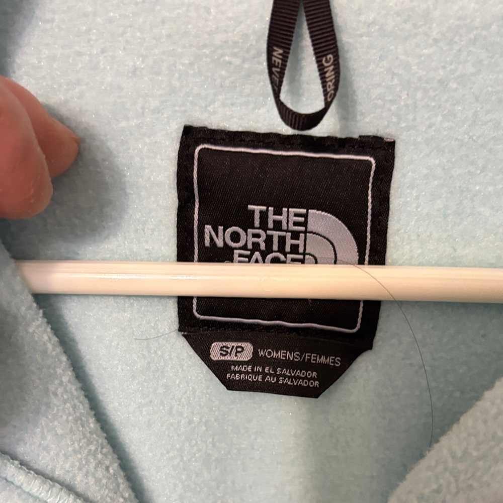 The North Face Women’s gray/light blue fleece jacket - Picture 7 of 12
